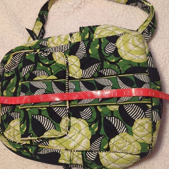 Vera Bradley Black White Green LaNeon Rose Floral Quilted Pockets Backpack 13x10 - Picture 10 of 11